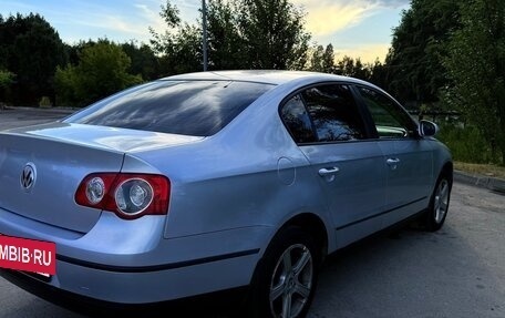 Volkswagen Passat B6, 2005 год, 525 000 рублей, 3 фотография