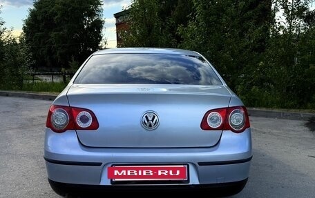 Volkswagen Passat B6, 2005 год, 525 000 рублей, 5 фотография