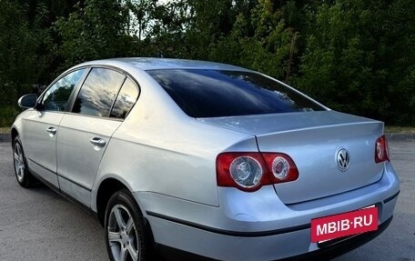 Volkswagen Passat B6, 2005 год, 525 000 рублей, 4 фотография