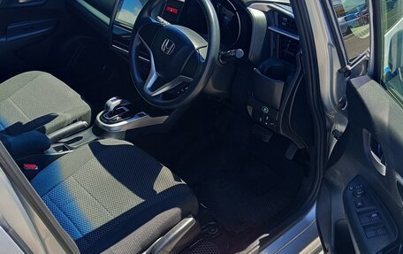 Honda Fit III, 2017 год, 900 000 рублей, 6 фотография