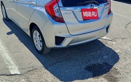 Honda Fit III, 2017 год, 900 000 рублей, 4 фотография