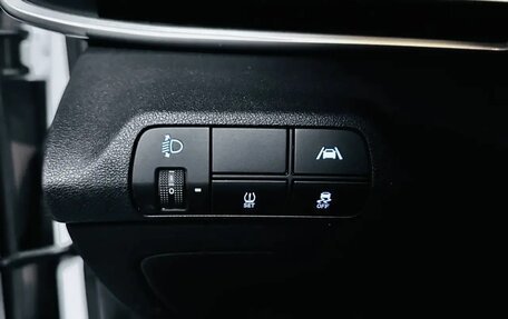 Hyundai Elantra, 2021 год, 2 050 000 рублей, 14 фотография
