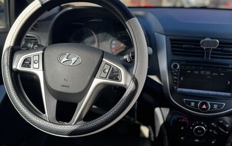 Hyundai Solaris II рестайлинг, 2015 год, 850 000 рублей, 11 фотография