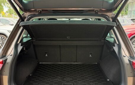 Volkswagen Tiguan II, 2018 год, 2 590 000 рублей, 20 фотография