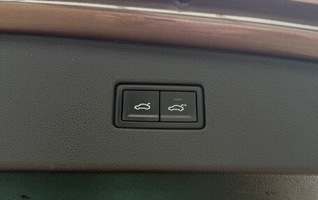 Volkswagen Tiguan II, 2018 год, 2 590 000 рублей, 21 фотография