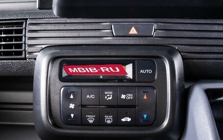 Honda N-VAN, 2019 год, 949 000 рублей, 18 фотография