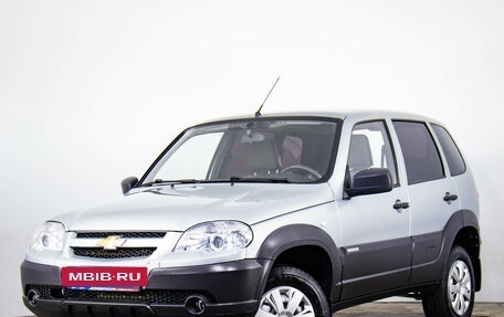 Chevrolet Niva I рестайлинг, 2015 год, 559 000 рублей, 4 фотография