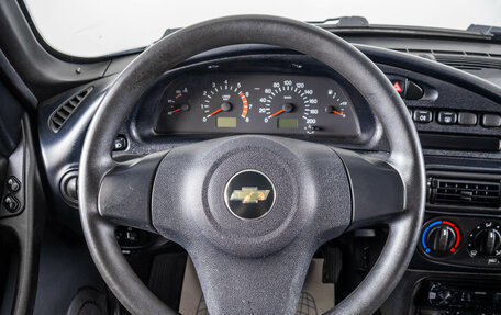Chevrolet Niva I рестайлинг, 2015 год, 559 000 рублей, 15 фотография