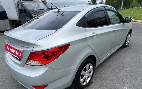 Hyundai Solaris II рестайлинг, 2012 год, 960 000 рублей, 9 фотография