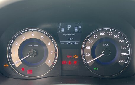 Hyundai Solaris II рестайлинг, 2012 год, 960 000 рублей, 10 фотография