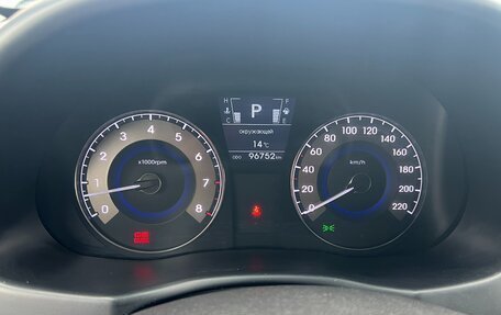 Hyundai Solaris II рестайлинг, 2012 год, 960 000 рублей, 19 фотография