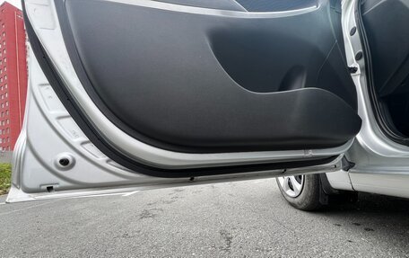 Hyundai Solaris II рестайлинг, 2012 год, 960 000 рублей, 16 фотография