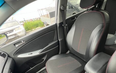 Hyundai Solaris II рестайлинг, 2012 год, 960 000 рублей, 22 фотография
