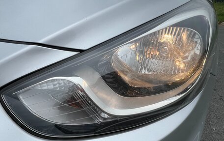 Hyundai Solaris II рестайлинг, 2012 год, 960 000 рублей, 18 фотография