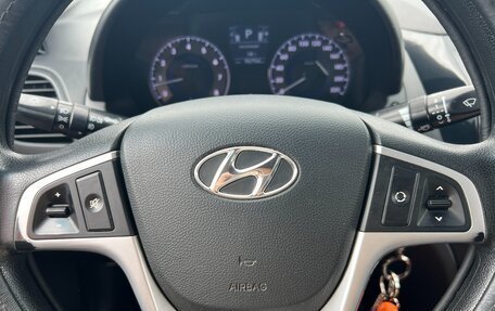 Hyundai Solaris II рестайлинг, 2012 год, 960 000 рублей, 30 фотография