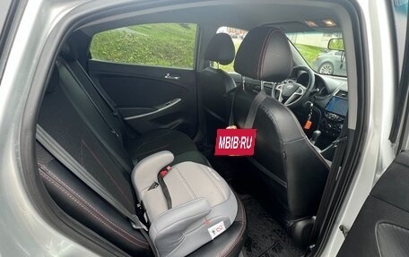 Hyundai Solaris II рестайлинг, 2012 год, 960 000 рублей, 17 фотография