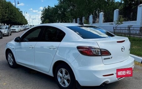 Mazda 3, 2013 год, 900 000 рублей, 4 фотография