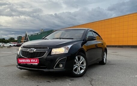 Chevrolet Cruze II, 2014 год, 750 000 рублей, 2 фотография