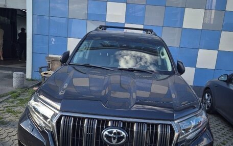 Toyota Land Cruiser Prado 150 рестайлинг 2, 2022 год, 7 900 000 рублей, 6 фотография