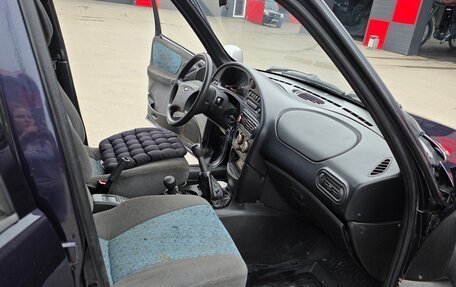 Chevrolet Niva I рестайлинг, 2005 год, 300 000 рублей, 8 фотография