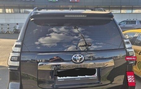 Toyota Land Cruiser Prado 150 рестайлинг 2, 2022 год, 7 900 000 рублей, 4 фотография