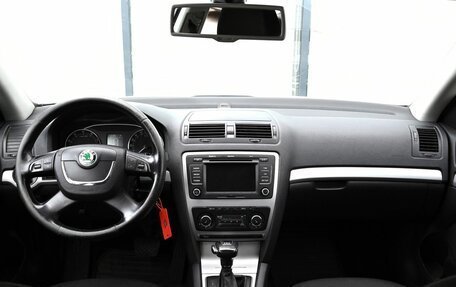 Skoda Octavia, 2011 год, 919 000 рублей, 18 фотография
