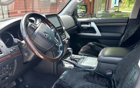 Toyota Land Cruiser 200, 2018 год, 7 100 000 рублей, 6 фотография