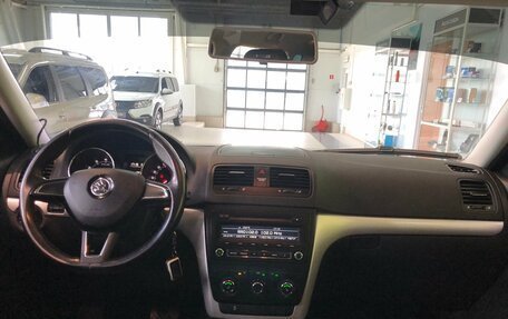 Skoda Yeti I рестайлинг, 2014 год, 1 200 000 рублей, 16 фотография
