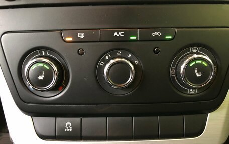 Skoda Yeti I рестайлинг, 2014 год, 1 200 000 рублей, 23 фотография