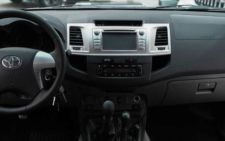 Toyota Hilux VII, 2012 год, 2 255 000 рублей, 8 фотография
