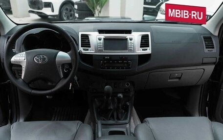 Toyota Hilux VII, 2012 год, 2 255 000 рублей, 9 фотография