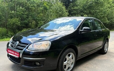 Volkswagen Jetta VI, 2010 год, 689 000 рублей, 1 фотография