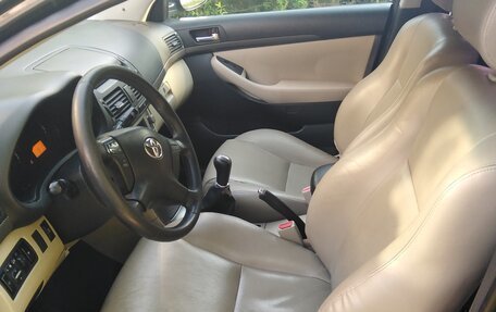 Toyota Avensis III рестайлинг, 2007 год, 669 000 рублей, 13 фотография