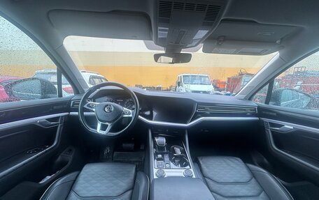 Volkswagen Touareg III, 2020 год, 4 700 000 рублей, 6 фотография