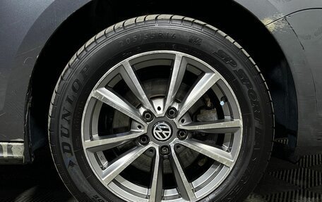 Volkswagen Jetta VI, 2013 год, 929 000 рублей, 7 фотография