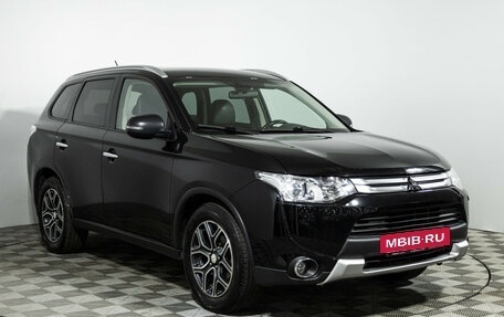 Mitsubishi Outlander III рестайлинг 3, 2014 год, 1 549 585 рублей, 4 фотография