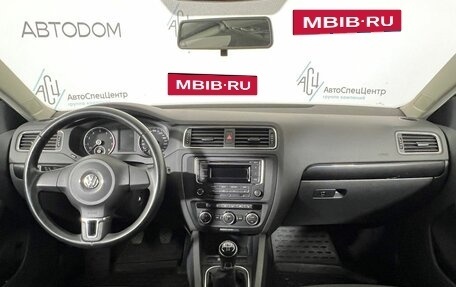 Volkswagen Jetta VI, 2013 год, 929 000 рублей, 9 фотография
