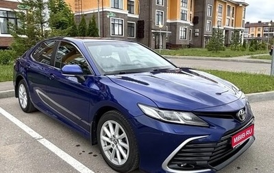 Toyota Camry, 2021 год, 3 150 000 рублей, 1 фотография