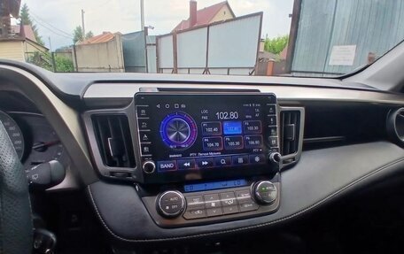 Toyota RAV4, 2013 год, 1 750 000 рублей, 14 фотография
