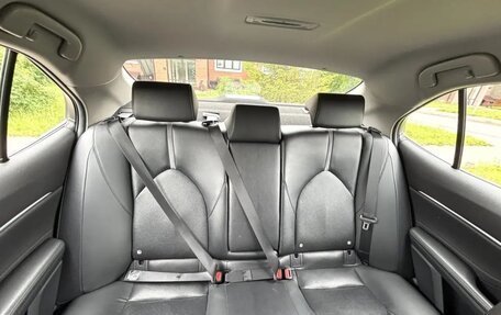 Toyota Camry, 2021 год, 3 150 000 рублей, 11 фотография
