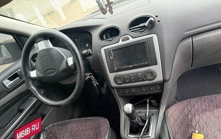 Ford Focus II рестайлинг, 2006 год, 450 000 рублей, 19 фотография