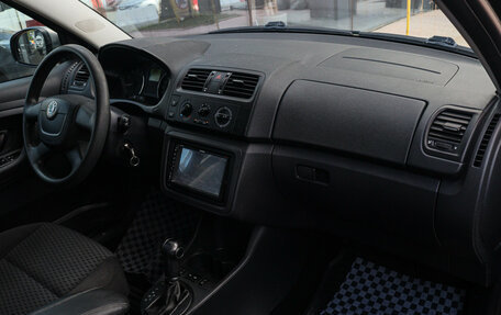 Skoda Fabia II, 2012 год, 900 000 рублей, 5 фотография