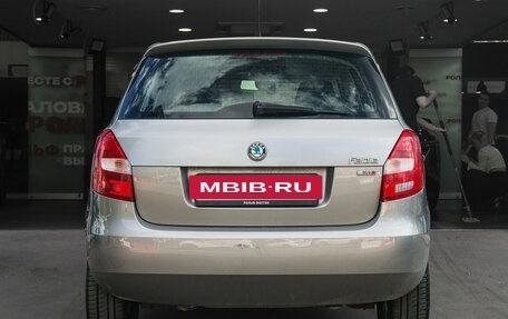Skoda Fabia II, 2012 год, 900 000 рублей, 3 фотография