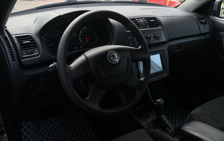 Skoda Fabia II, 2012 год, 900 000 рублей, 11 фотография