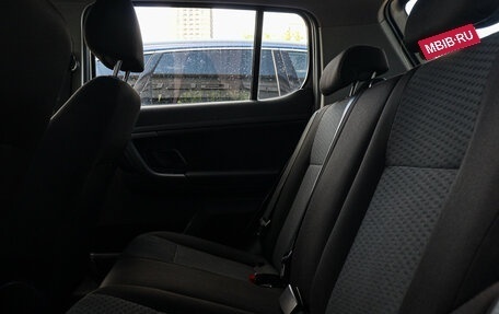 Skoda Fabia II, 2012 год, 900 000 рублей, 7 фотография