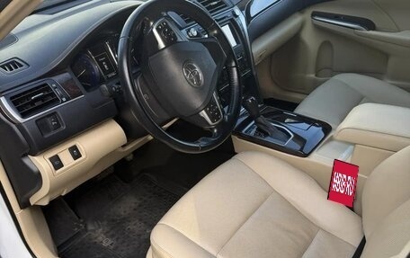 Toyota Camry, 2016 год, 2 170 000 рублей, 13 фотография