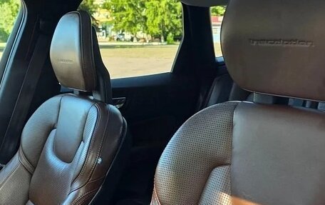 Volvo XC60 II, 2018 год, 2 000 000 рублей, 5 фотография