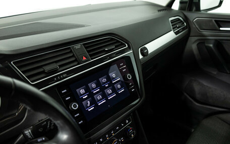 Volkswagen Tiguan II, 2019 год, 2 299 777 рублей, 17 фотография