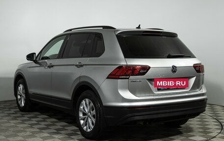 Volkswagen Tiguan II, 2019 год, 2 299 777 рублей, 8 фотография