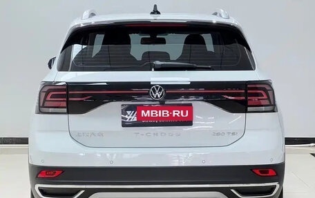 Volkswagen T-Cross I, 2023 год, 1 219 000 рублей, 5 фотография